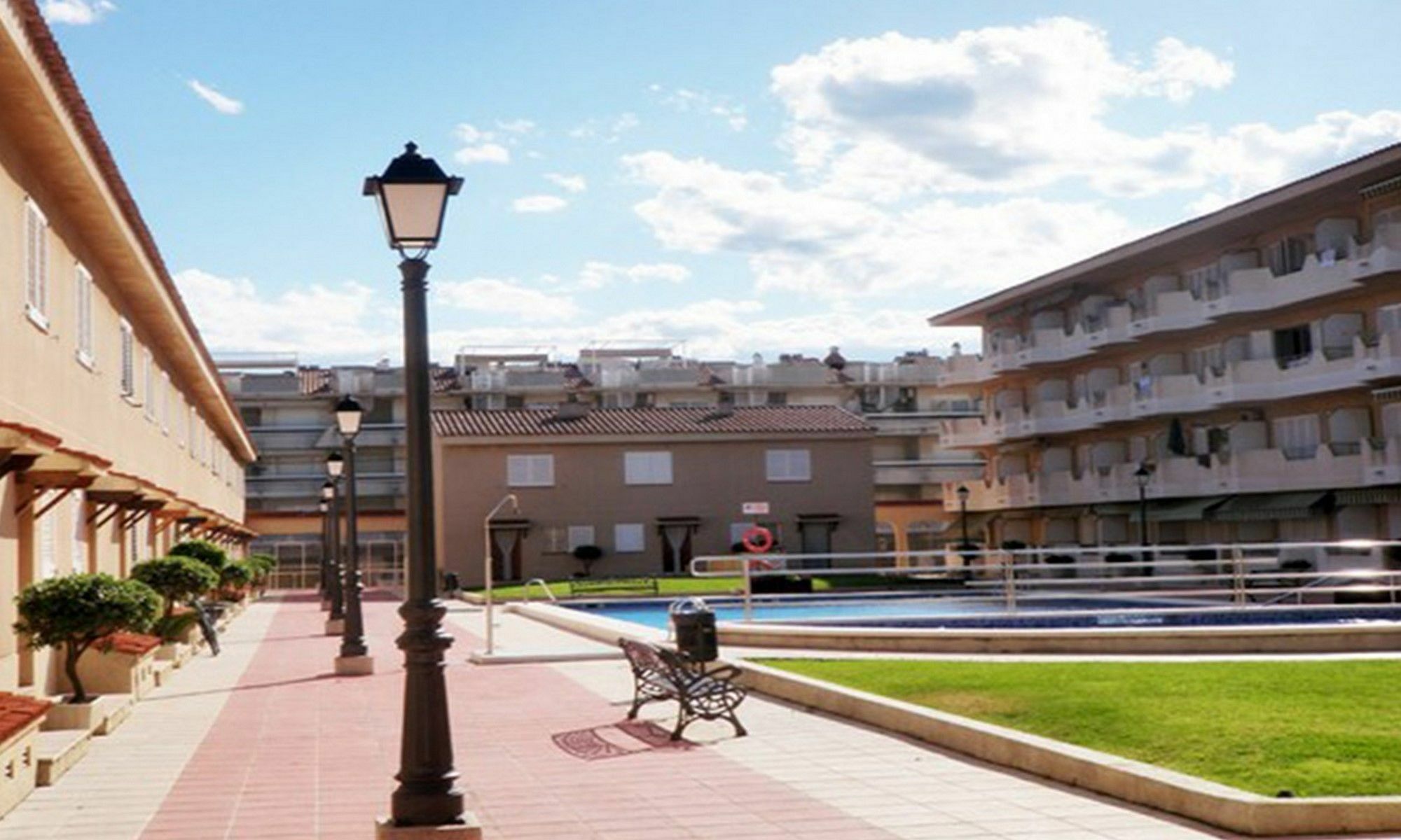 Apartsalou Cambrils Jupiter Extérieur photo